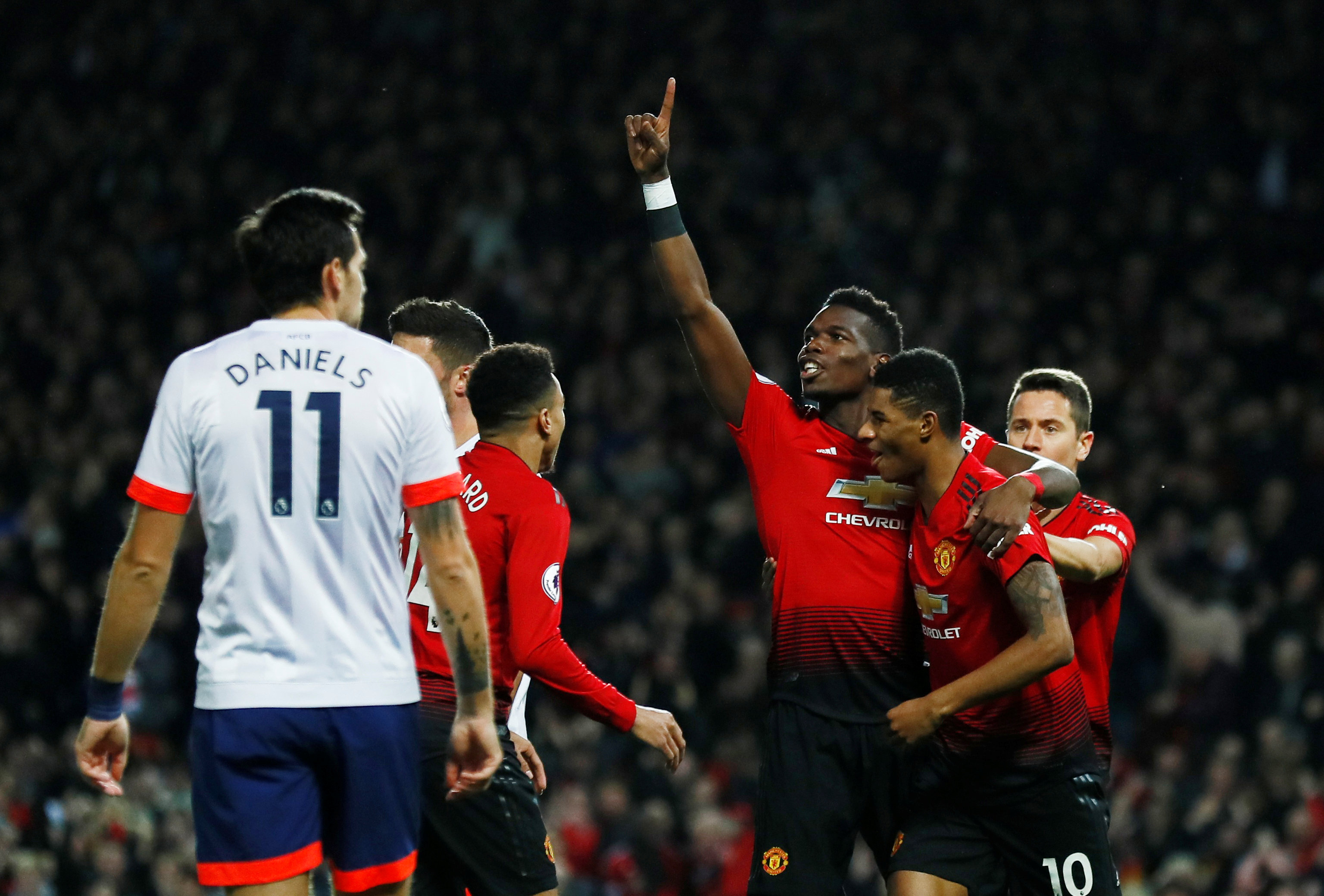 次成功抢断 次成功抢断